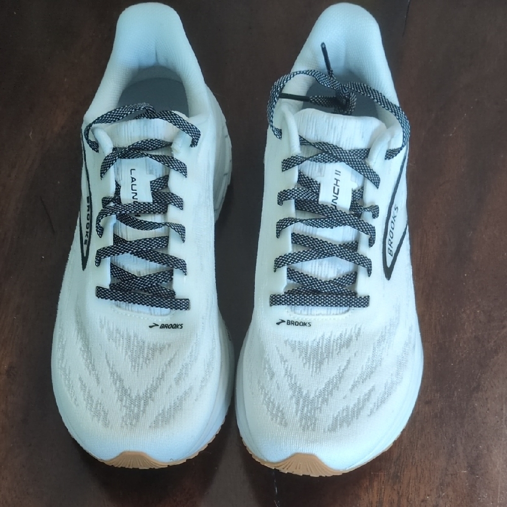 Brooks White and Black Running Shoes